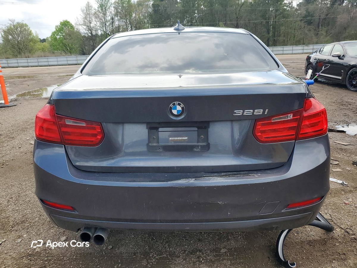 BMW Series 3 2013