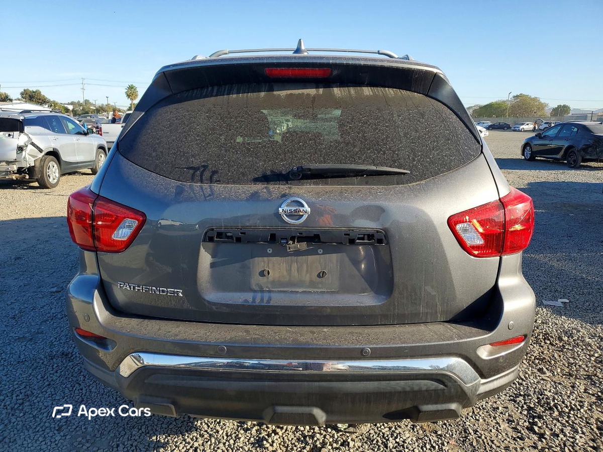 Nissan Pathfinder 2019