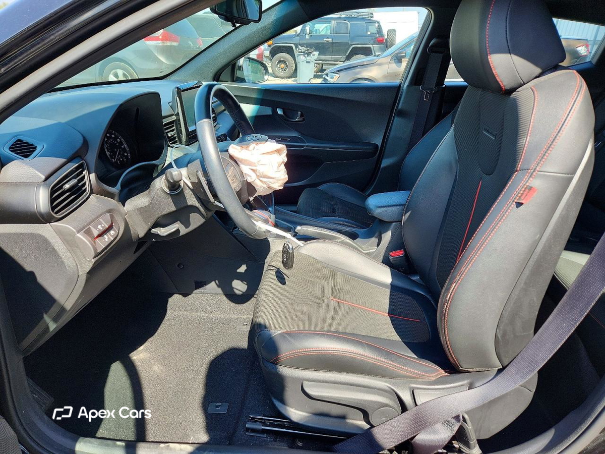 Hyundai Veloster 2020