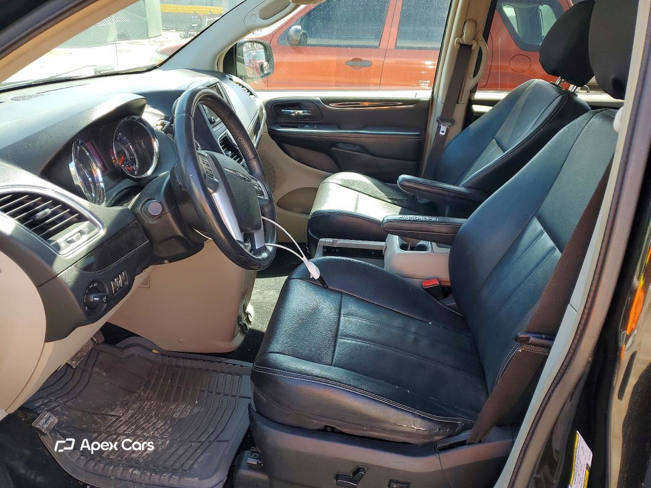 Chrysler Voyager 2013