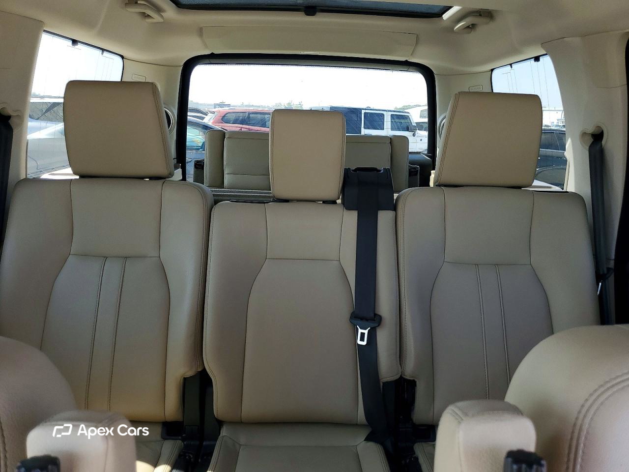 Land Rover LR4 2015