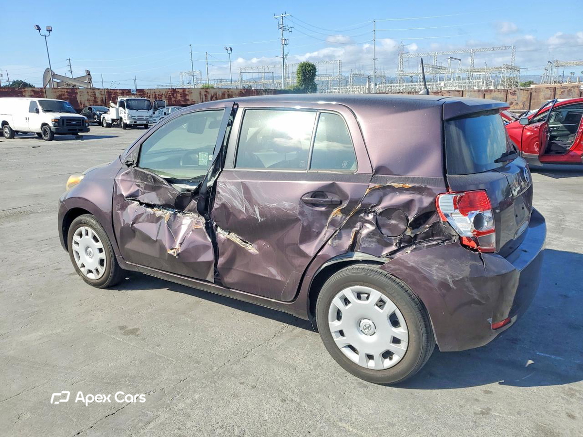 Scion xD 2014