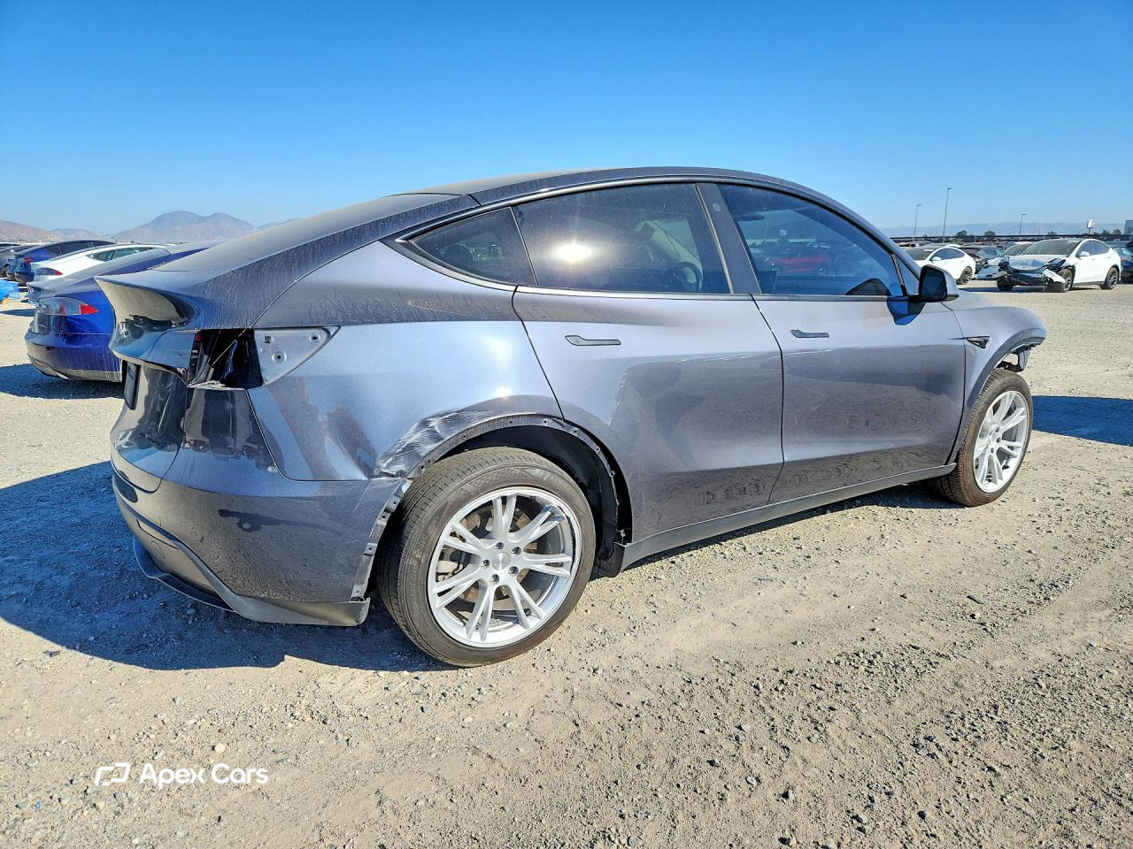 Tesla Model Y 2023