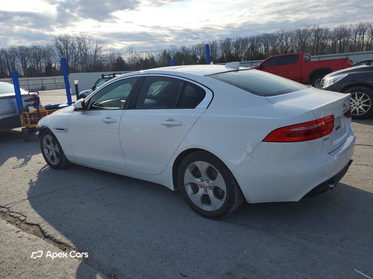 Jaguar XE 2017