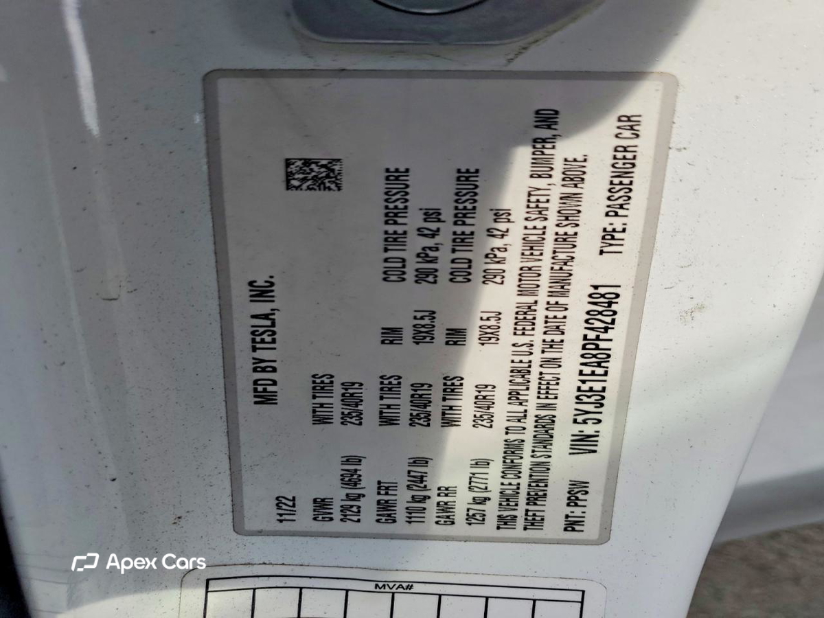 Tesla Model 3 2023