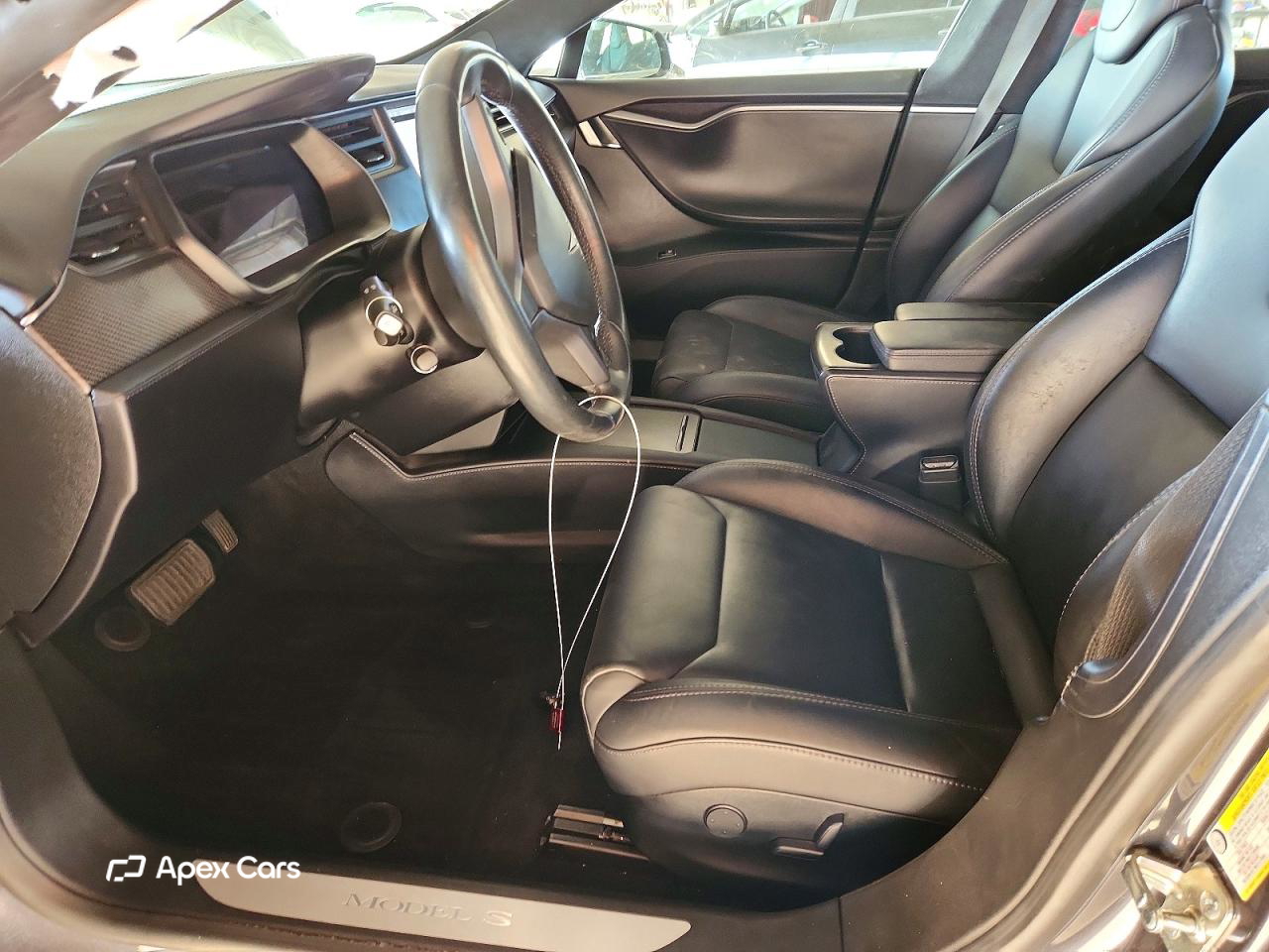 Tesla Model S 2018