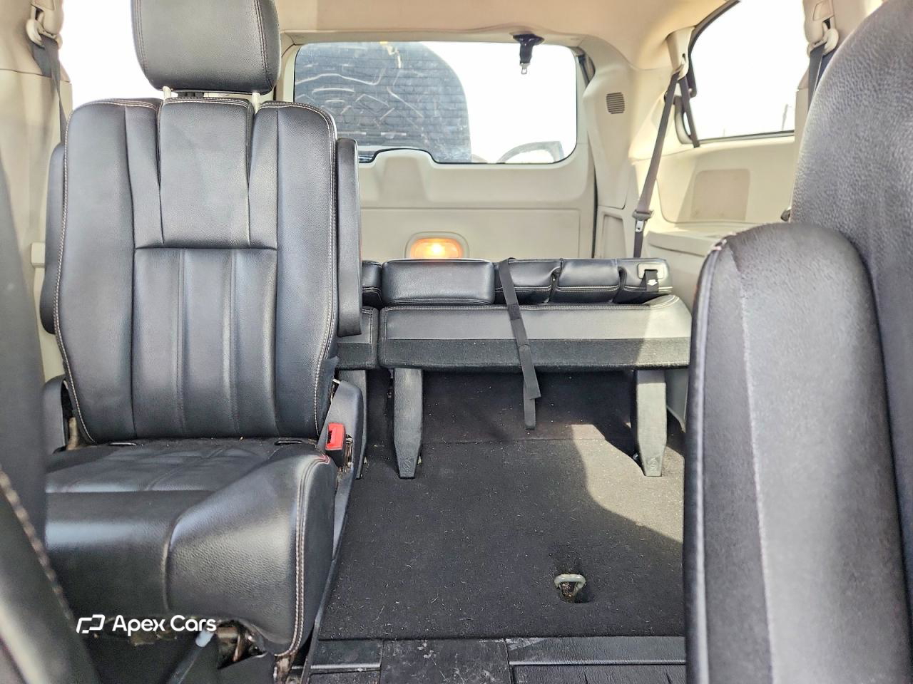 Chrysler Voyager 2016