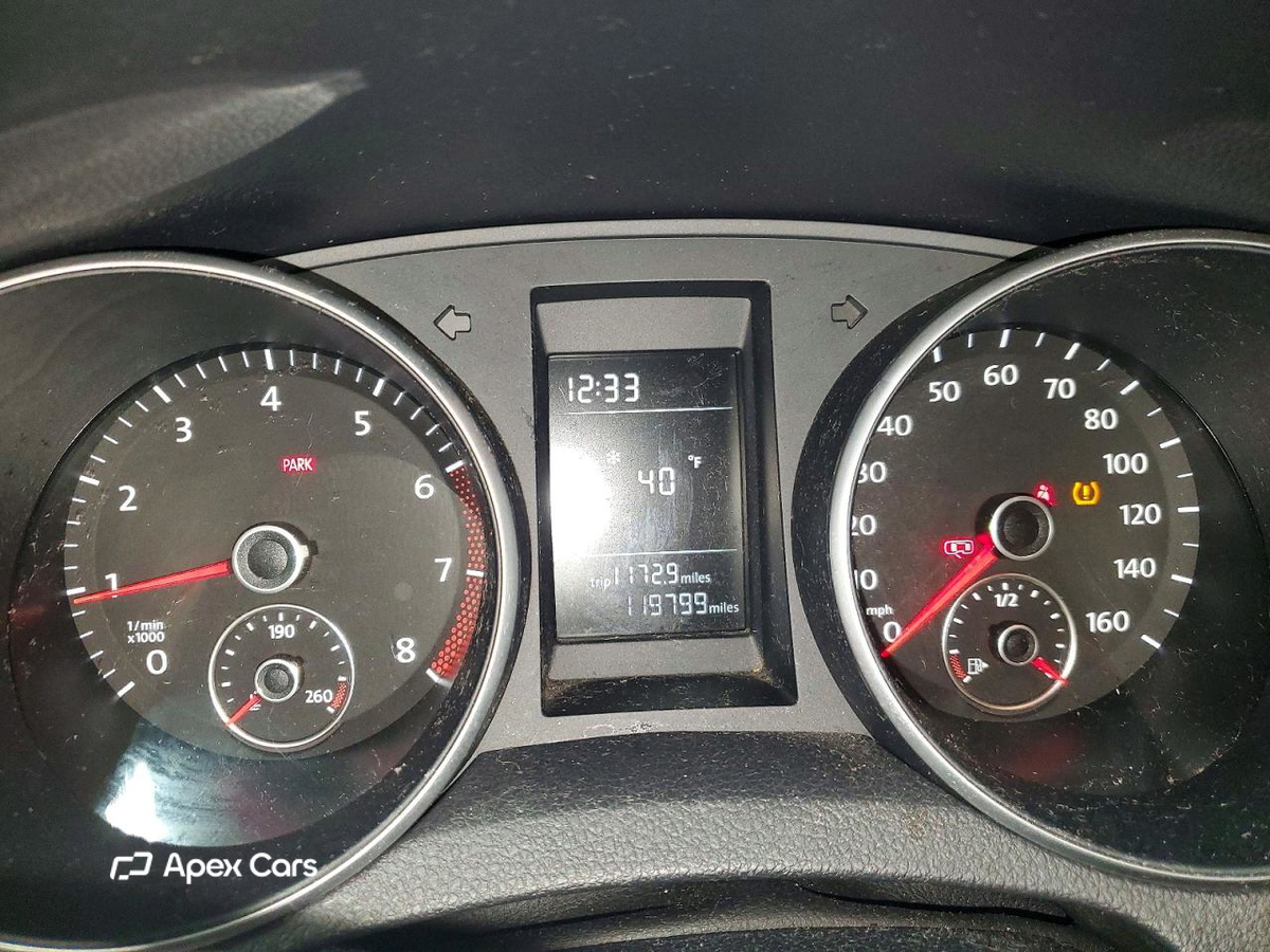 Volkswagen Jetta 2012