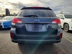 Subaru Outback 2011