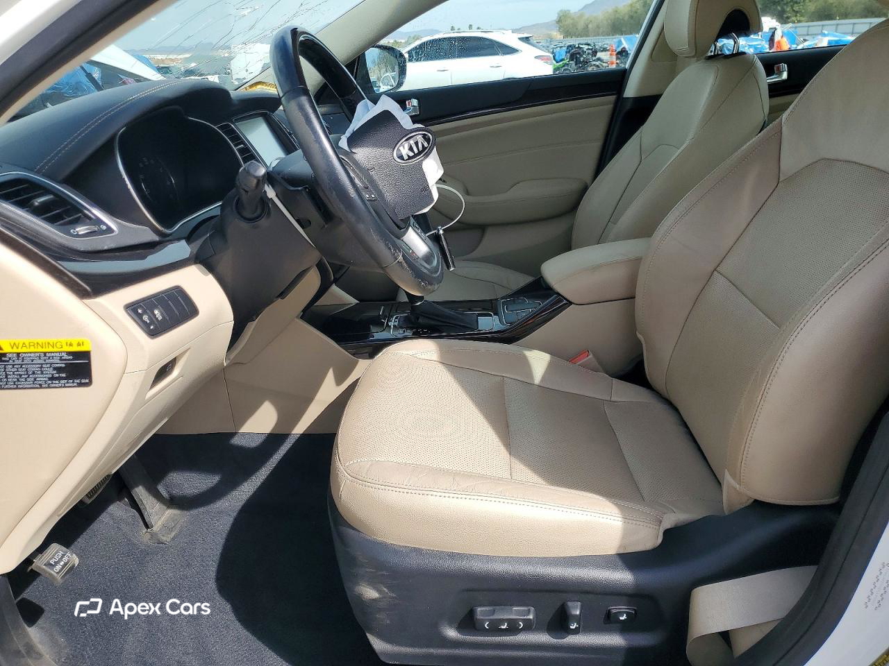 Kia Cadenza 2014