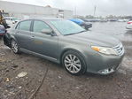 Toyota Avalon 2011