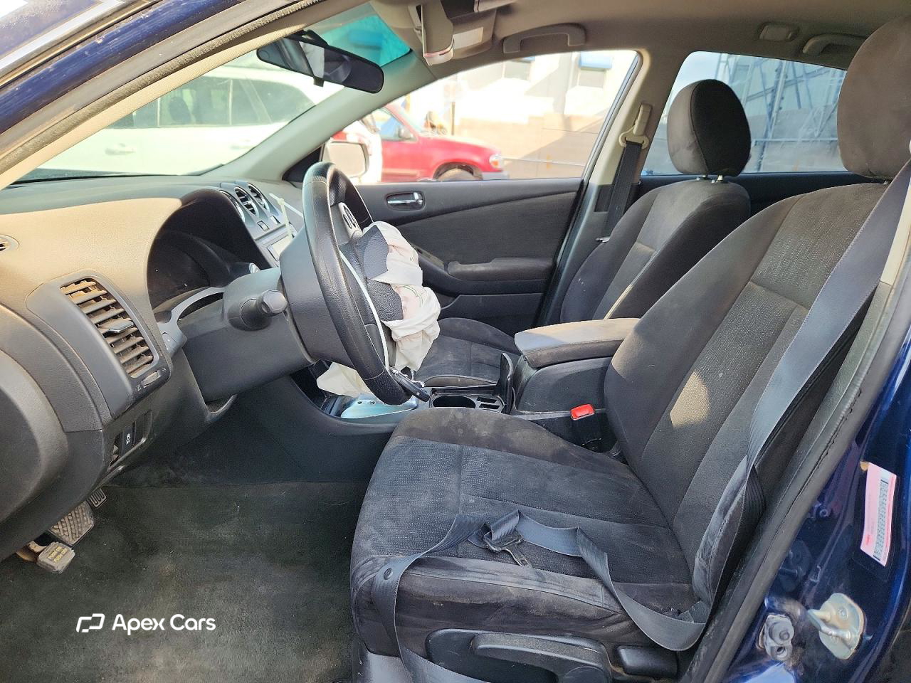 Nissan Altima 2012