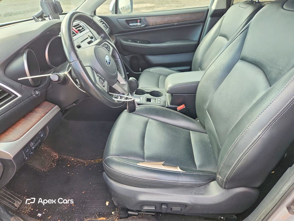 Subaru Outback 2016
