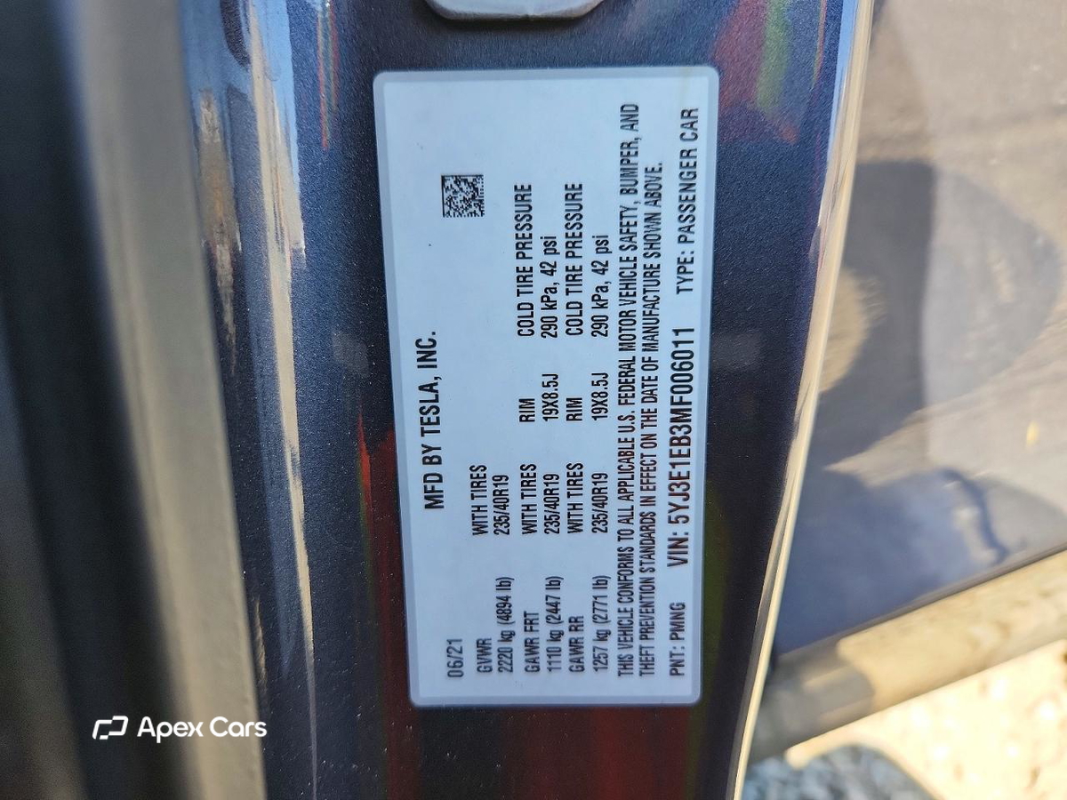 Tesla Model 3 2021