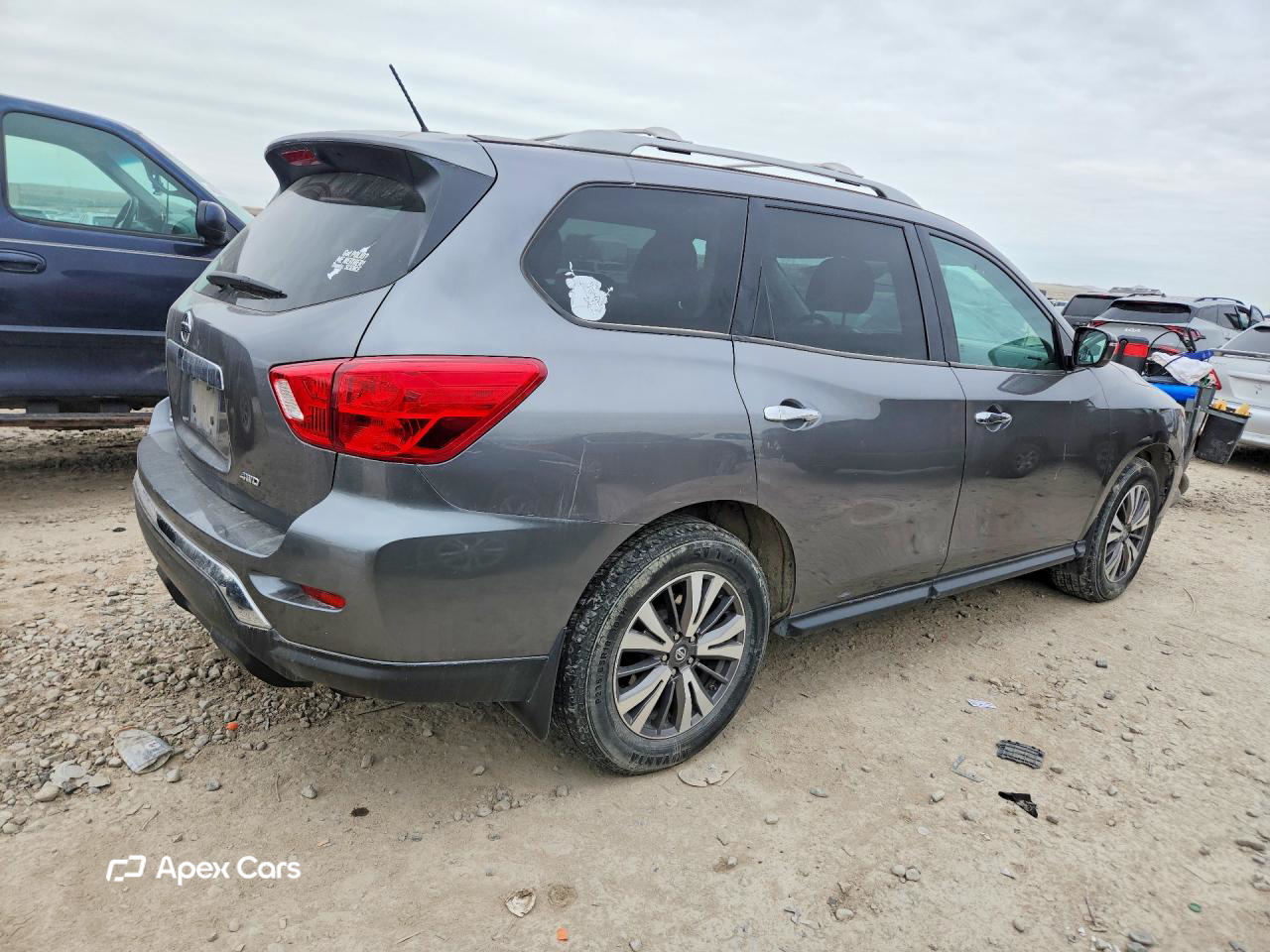 Nissan Pathfinder 2017