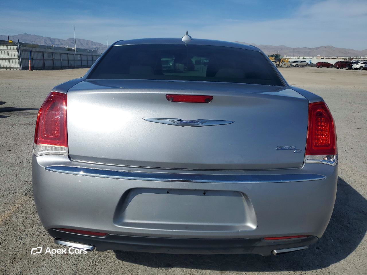 Chrysler 300 2016