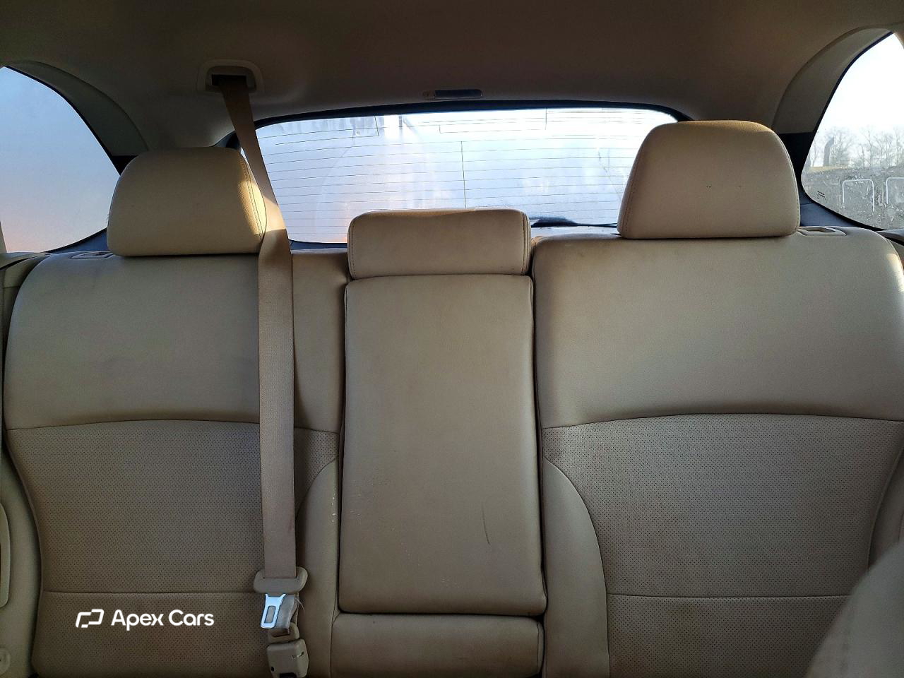 Subaru Outback 2016
