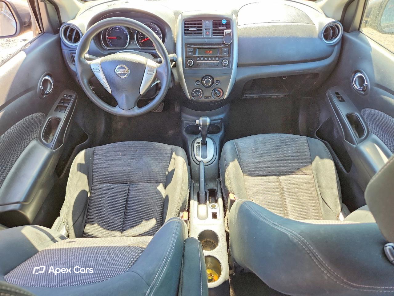 Nissan Versa 2016