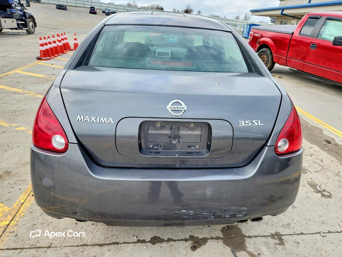 Nissan Maxima 2006