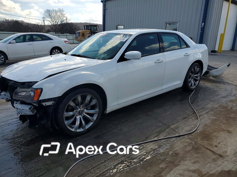 Chrysler 300 2014 - Image 1 of 14