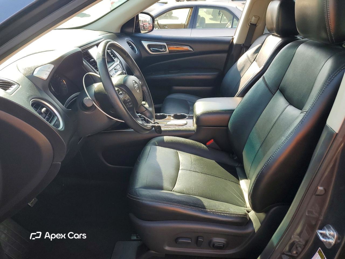 Nissan Pathfinder 2013