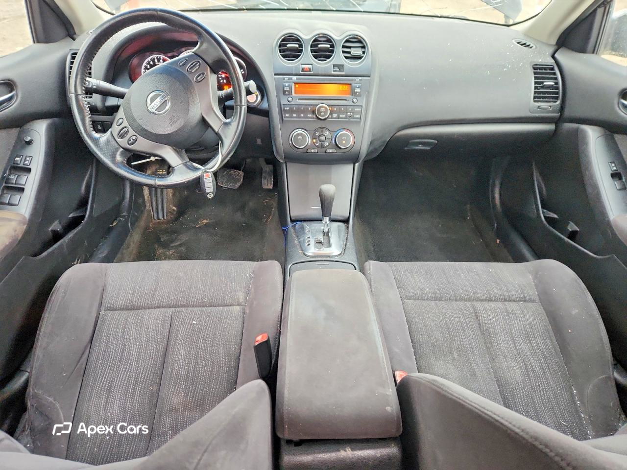 Nissan Altima 2011