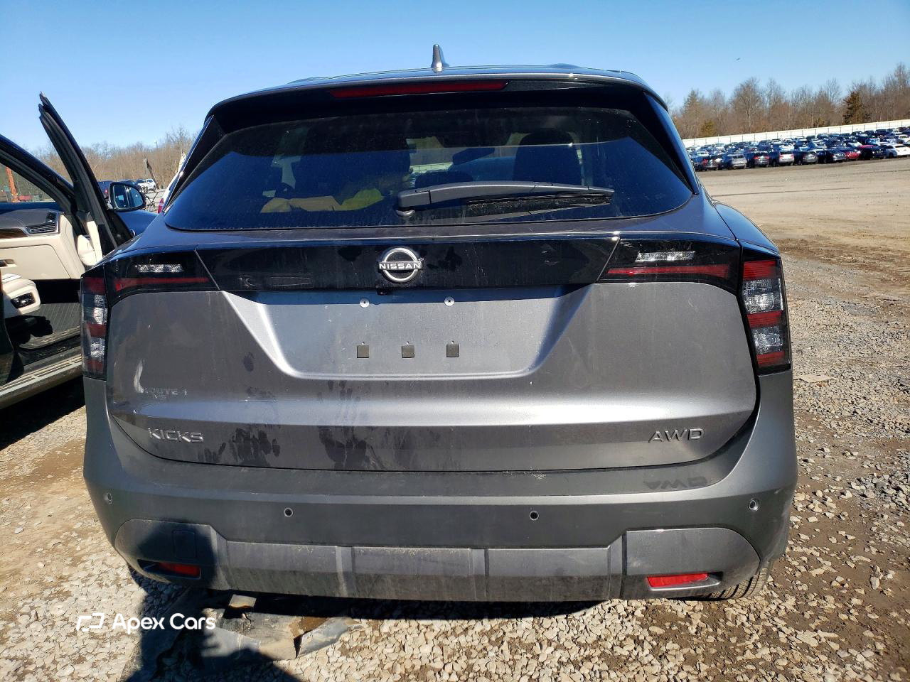 Nissan Kicks 2025