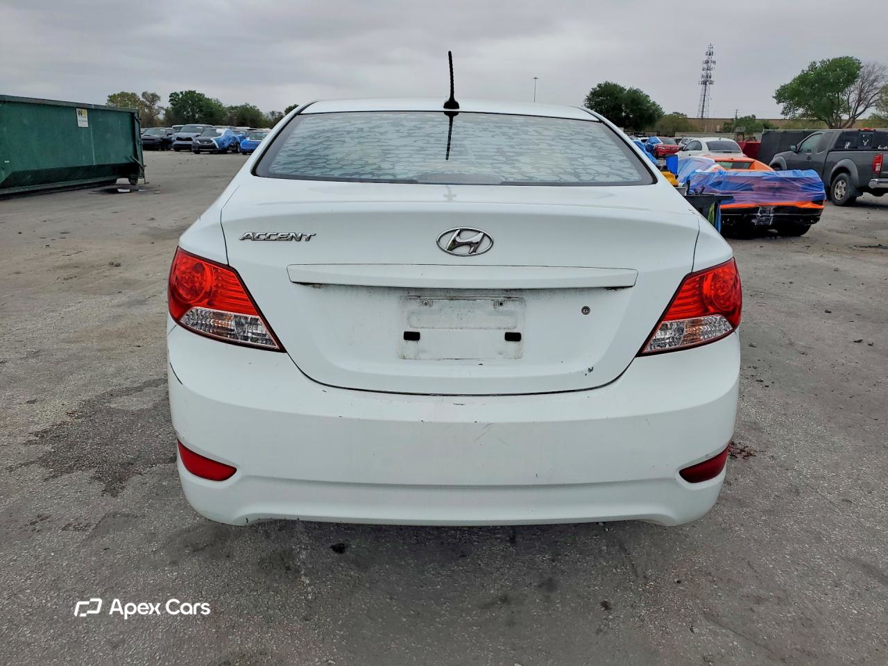 Hyundai Accent 2012