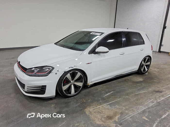 2015 Volkswagen GTI - Image 1 of 5