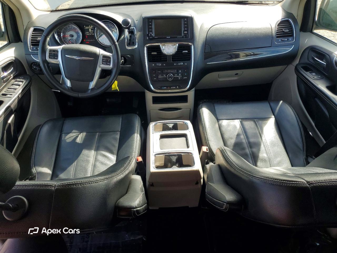 Chrysler Voyager 2013
