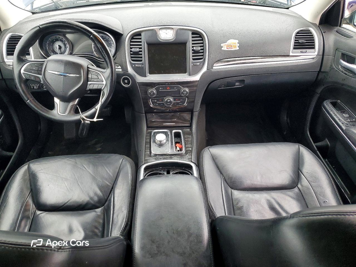 Chrysler 300 2016