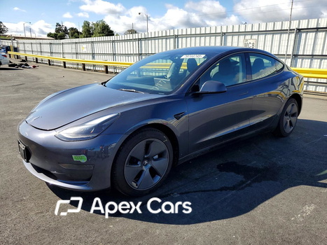 Tesla Model 3 2023 - Image 1 of 13