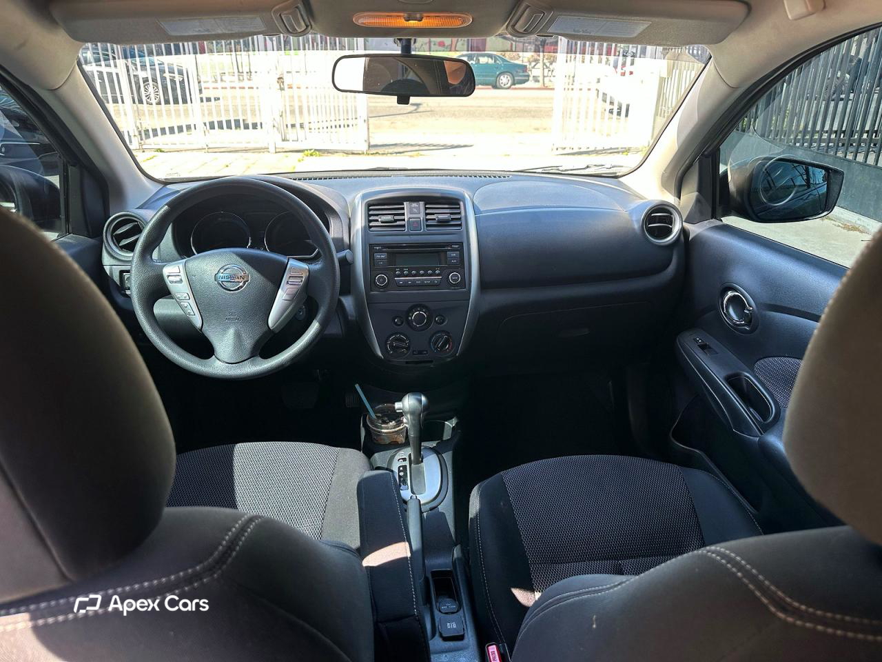 Nissan Versa 2015