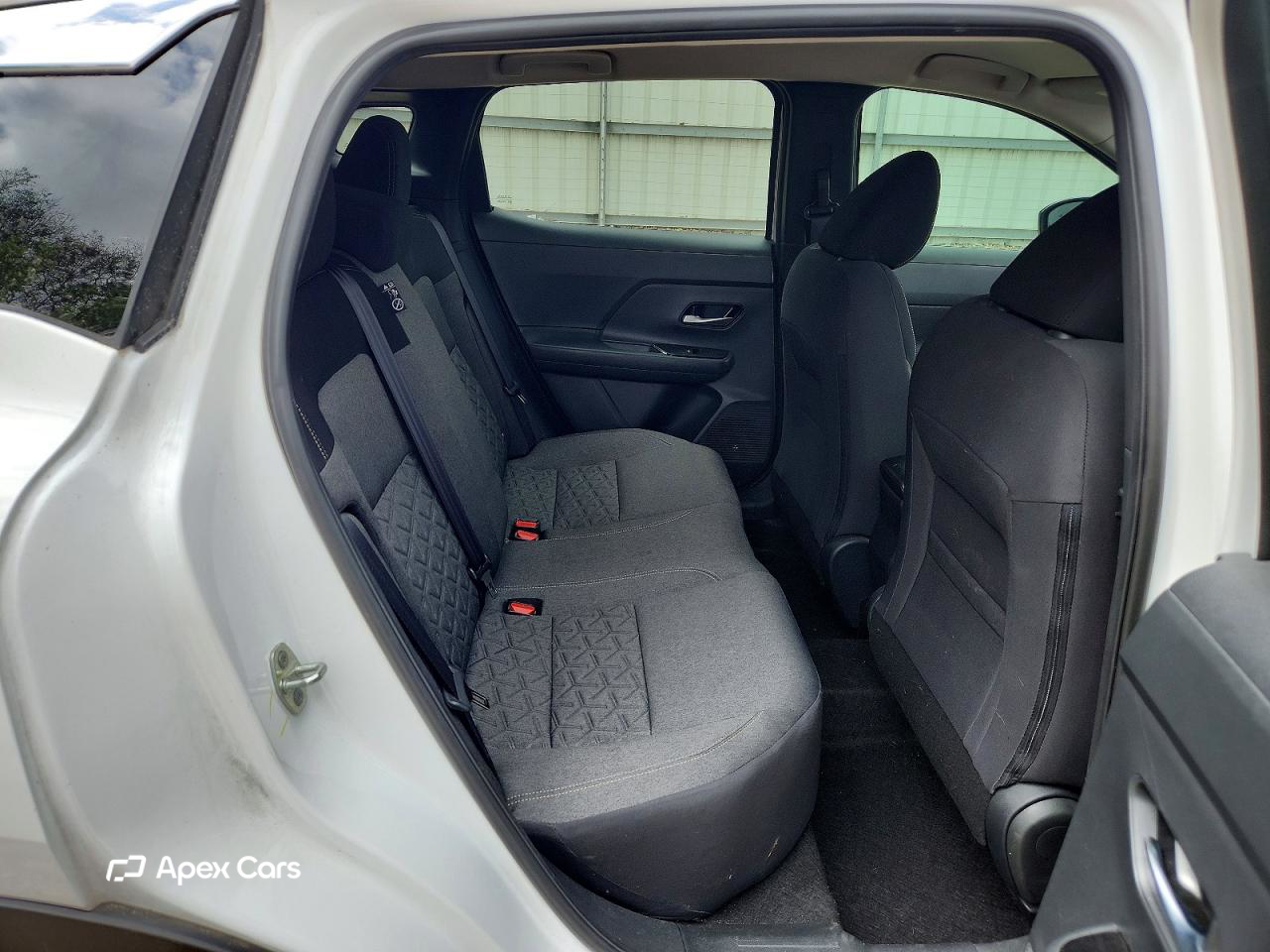 Nissan Kicks 2025