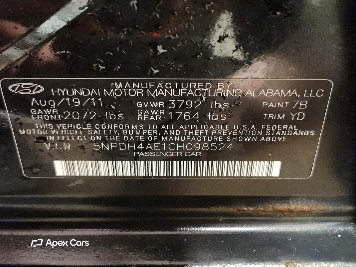 Hyundai Elantra 2012