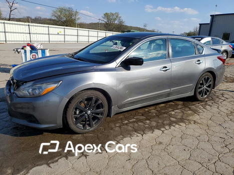 Nissan Altima 2018 - Zdjęcie 1 z 13