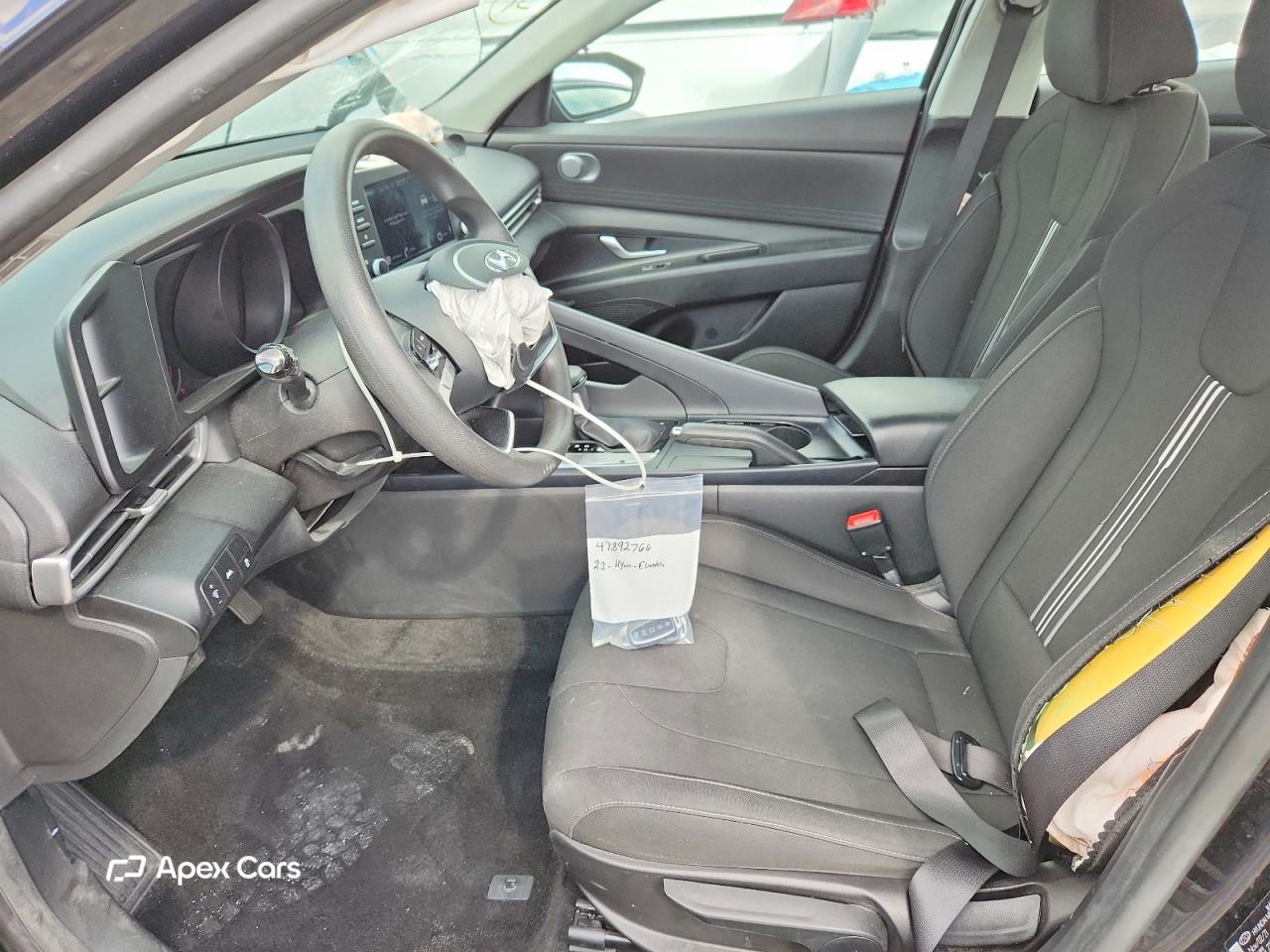 Hyundai Elantra 2022