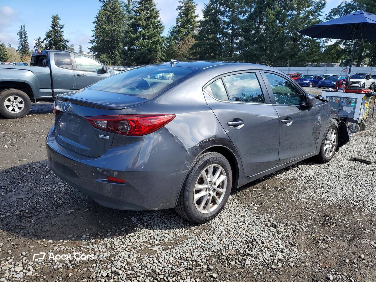 Mazda 3 2015