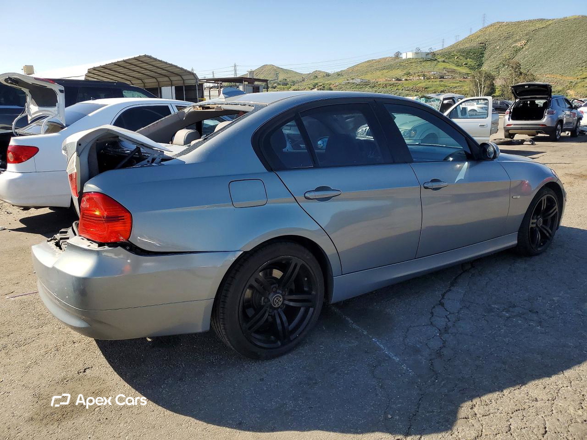BMW Series 3 2006