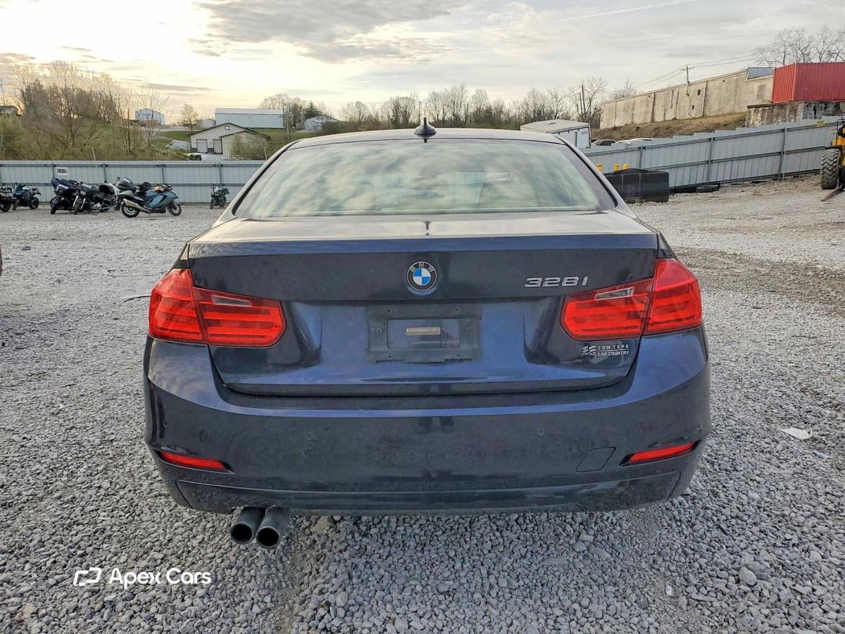 BMW Series 3 2013
