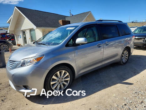 Toyota Sienna 2012 - Image 1 of 13