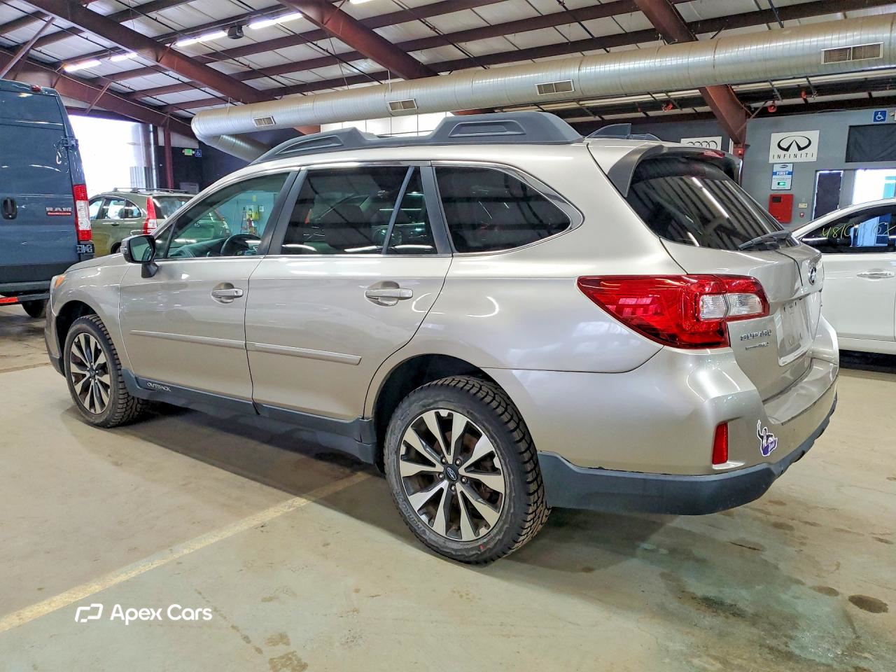 Subaru Outback 2016