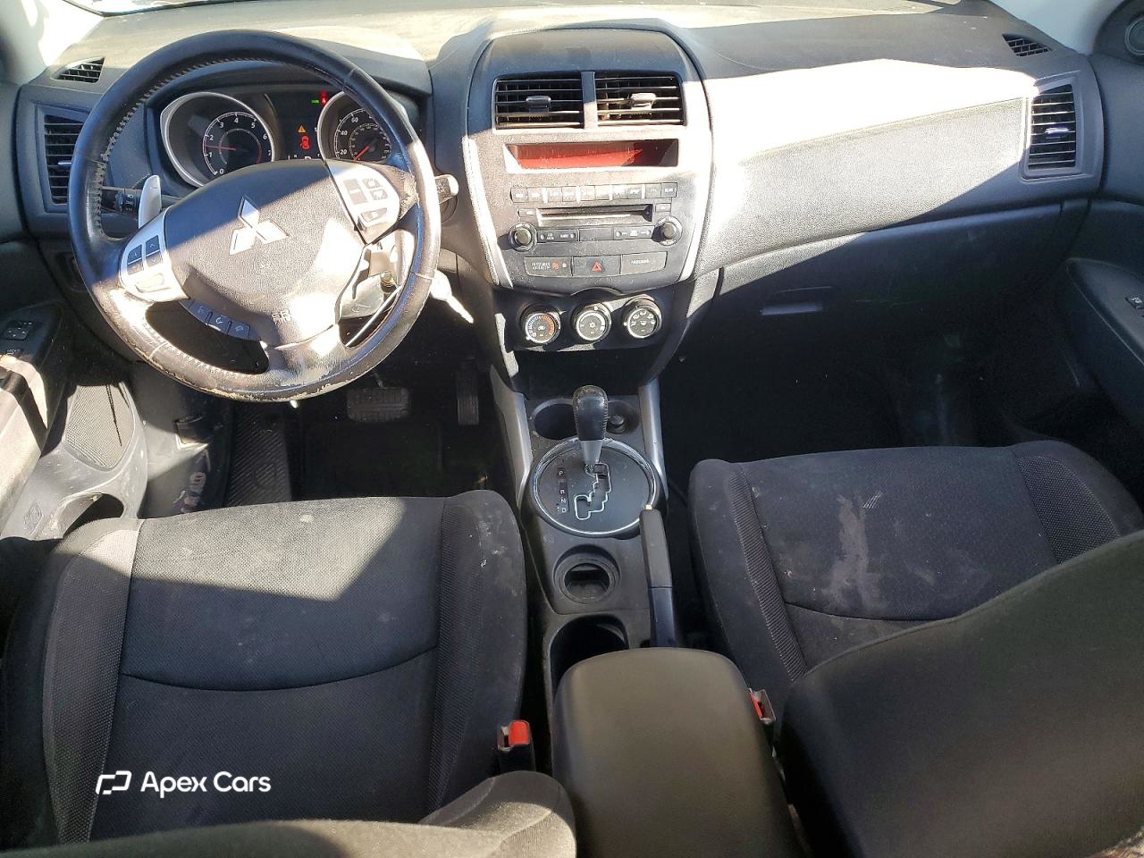 Mitsubishi Outlander 2011