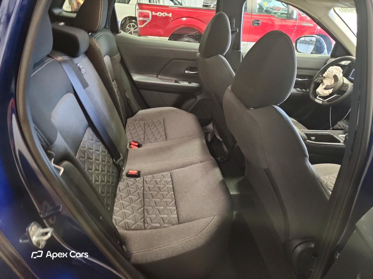 Nissan Kicks 2025