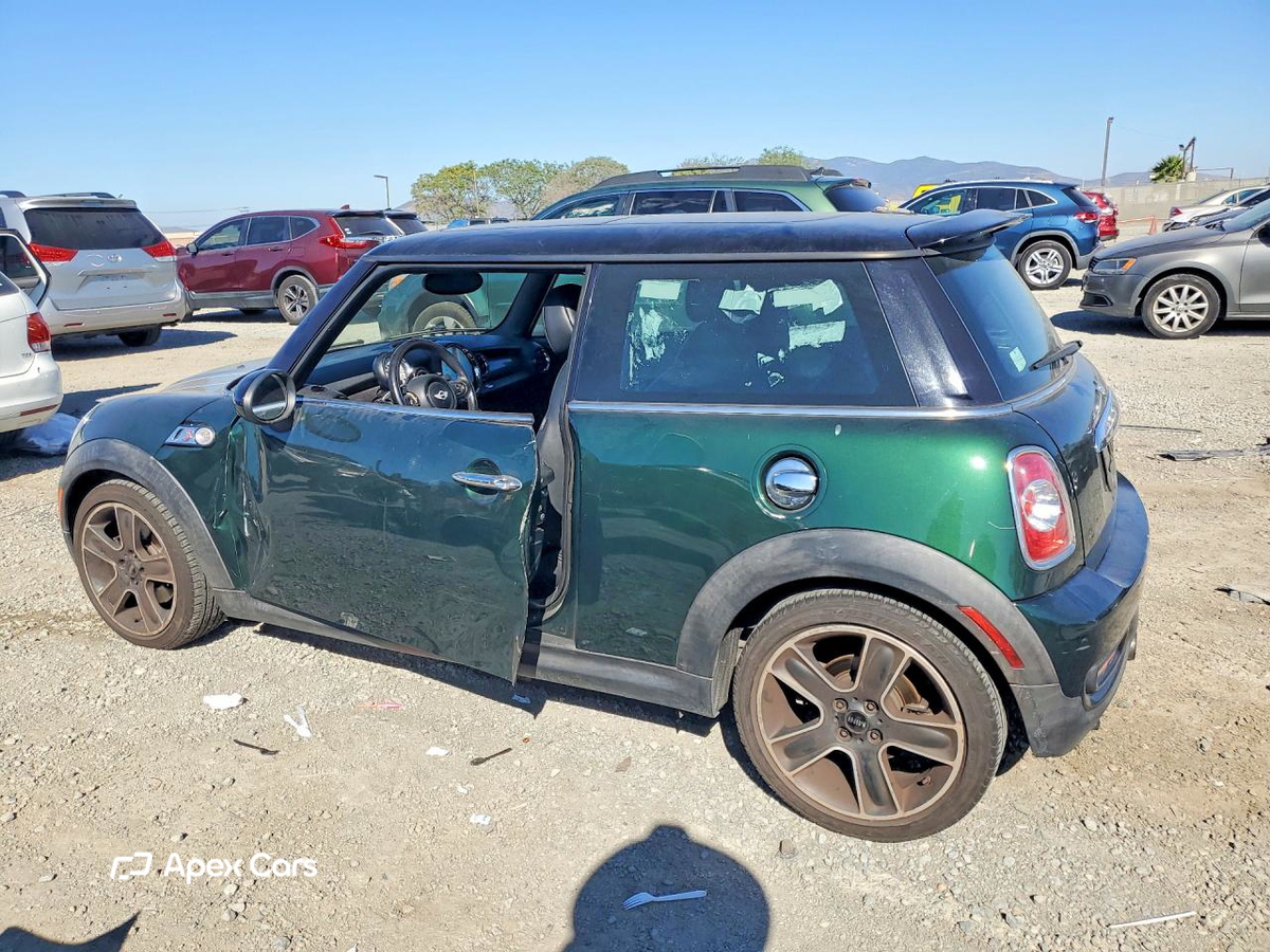 MINI Cooper 2012