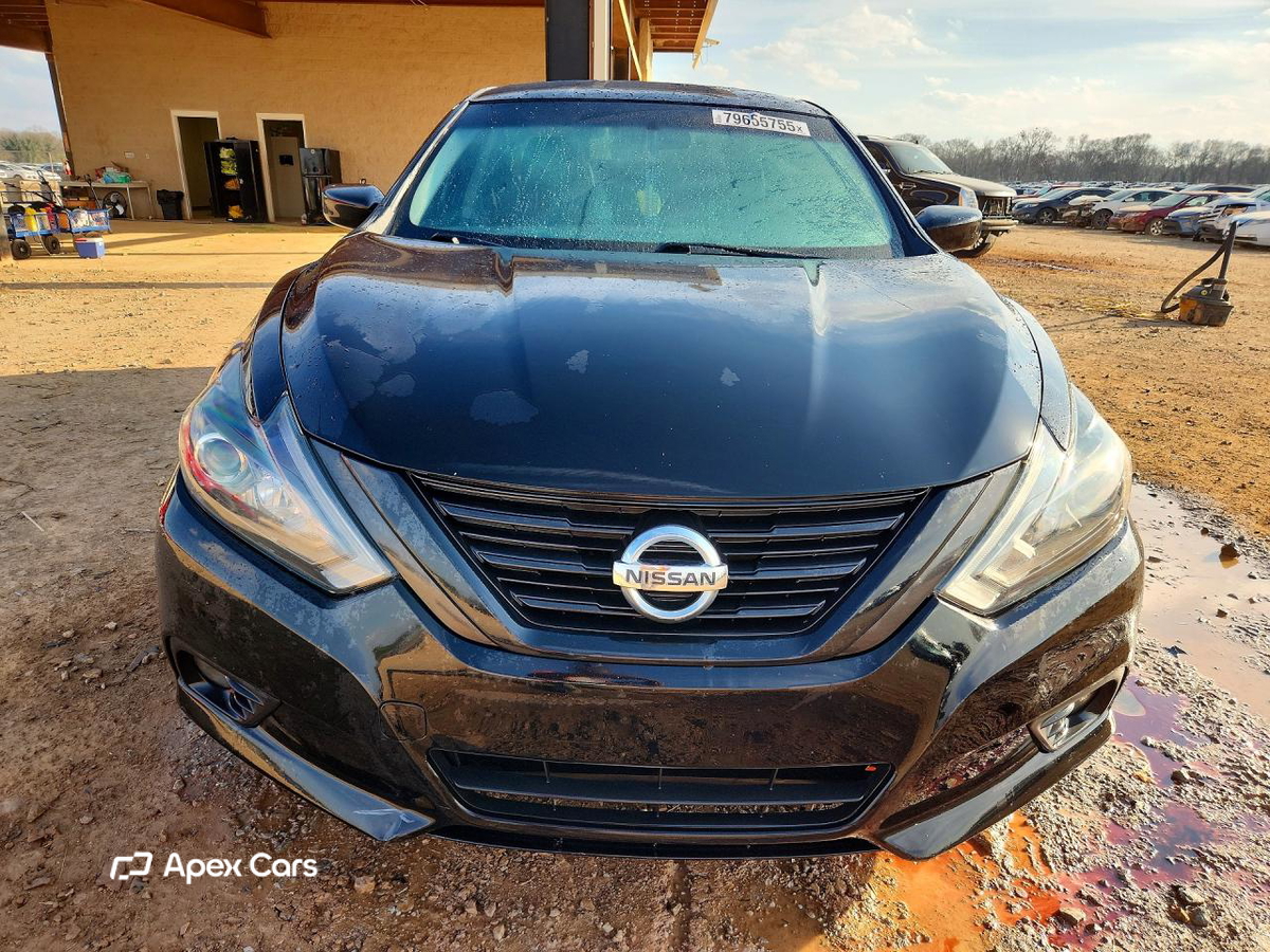 Nissan Altima 2018