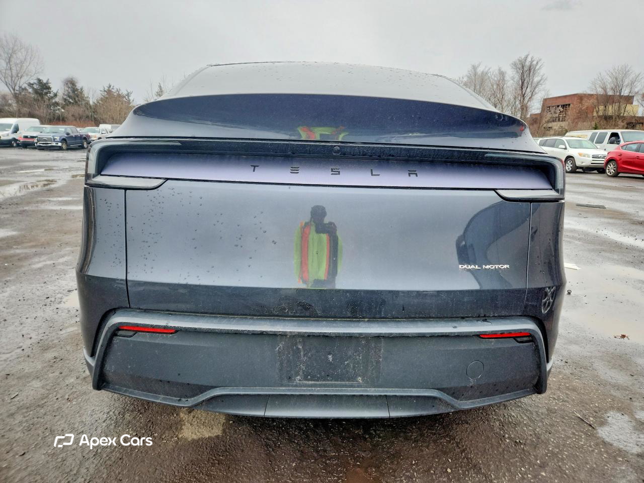 Tesla Model Y 2026