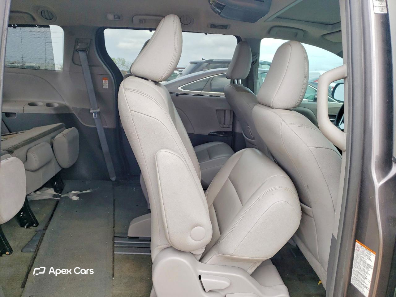 Toyota Sienna 2017