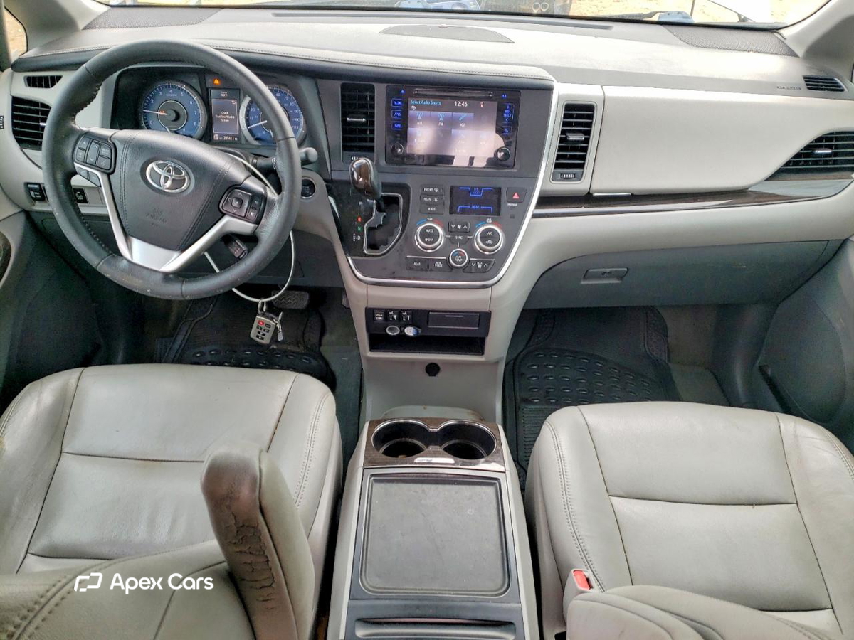 Toyota Sienna 2017