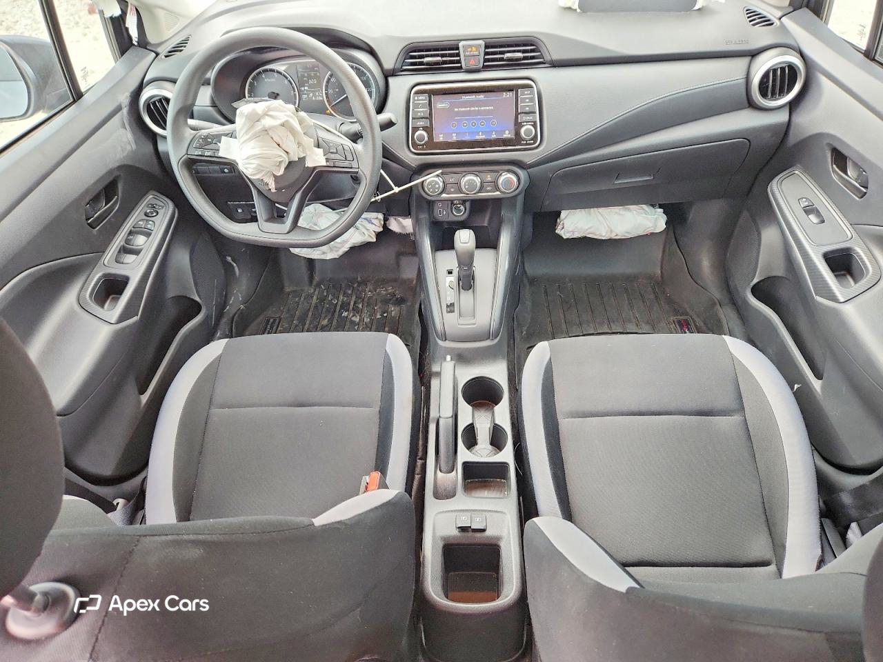 Nissan Versa 2025